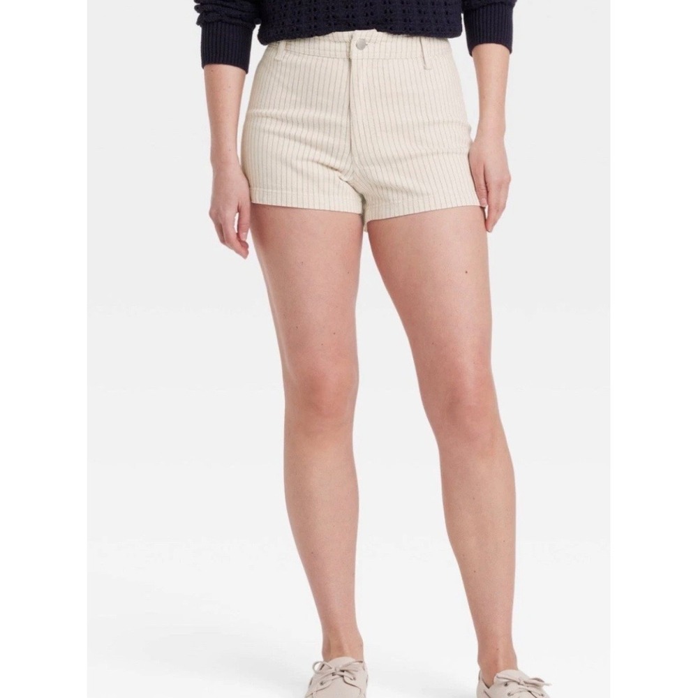 Universal Thread Womens Pinstripe Sailor Shorts Cream Navy High Rise Size 16 NWT